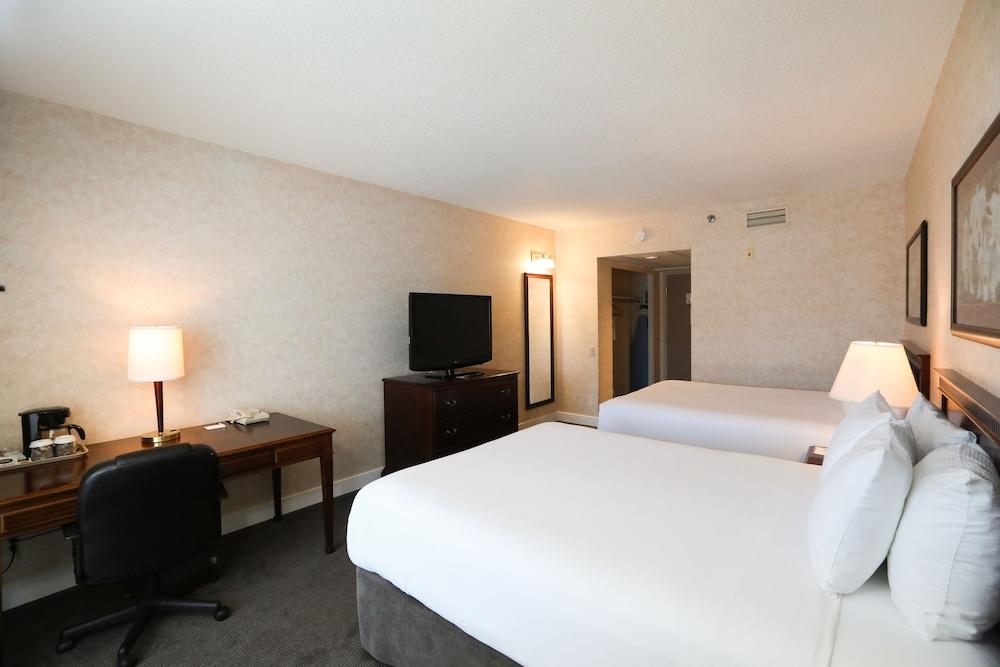 Atrium 3* Vancouver